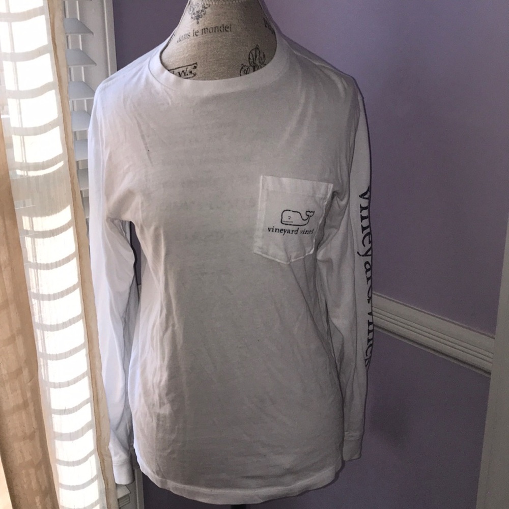Vineyard vines white long sleeve T-shirt